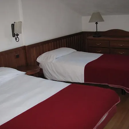 Le Grand 4* Courmayeur