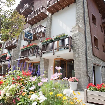 Lägenhetshotell Le Grand Courmayeur