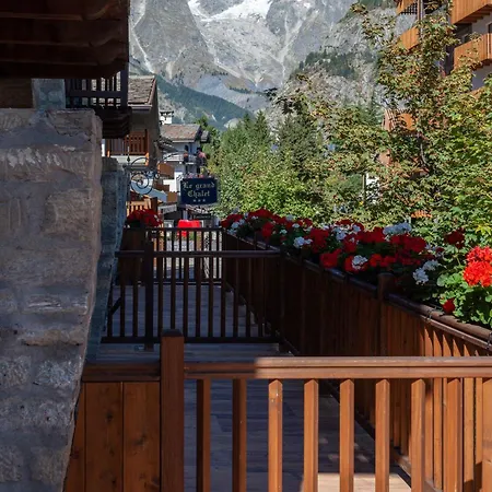 Le Grand 4* Courmayeur