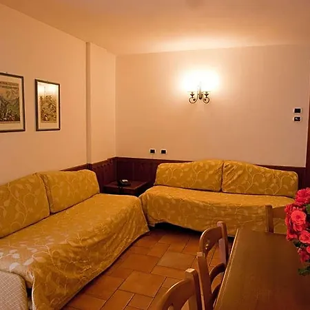 Le Grand Aparthotel 4*
